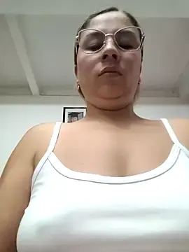 Adult Video Chat with selena_gomez2 - Stripchat