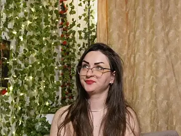 Live Sex with NaughtYHomemadE - Stripchat