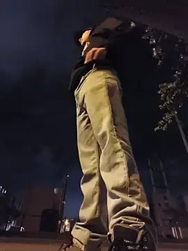 Watch Live Sex Cams with Thomasjons_ - Stripchat