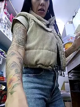 Best Webcam with LunaZambrano - Stripchat