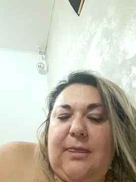 Best live sex cam show with MikyVesela - Stripchat