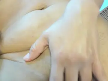 Free Porn Cam with Holly_22 - Stripchat