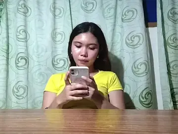Free Porn Cam with RegenaKhanponaphan - Stripchat