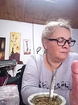 Watch Live Sex Cams with momismilf544 - Stripchat