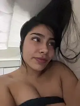 Adult Webcams with Linarodri - Stripchat