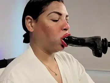 Best live sex cam show with Anabel693 - Stripchat