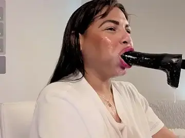 Best live sex cam show with Anabel693 - Stripchat