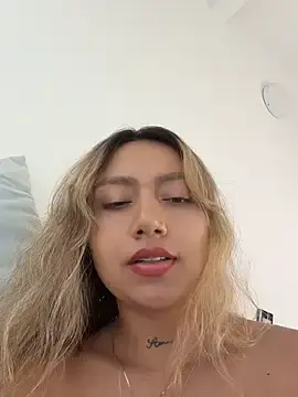 Free Porn Cam with amanda-medrano1 - Stripchat
