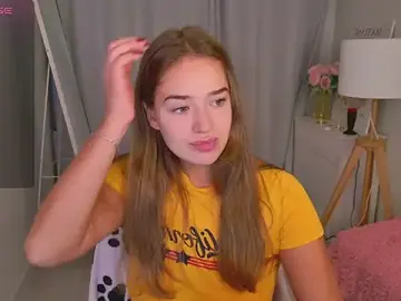 Nude Webcam with LovelyJessie - Stripchat