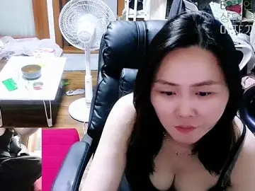 Watch Live Sex Cams with rami0428 - Stripchat
