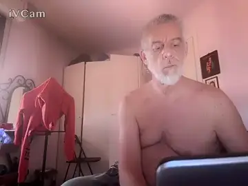Live Porn with PierPesaroX - Stripchat