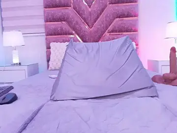 Live Sex Cam with kemdall_lp - Stripchat