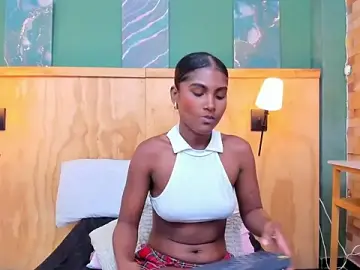 Best live sex cam show with halleylorens - Stripchat