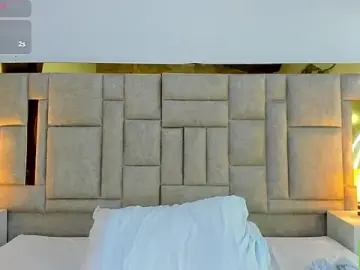 Adult Video Chat with valtira_nova - Stripchat