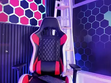 Live Sex with David_Banks_ - Stripchat