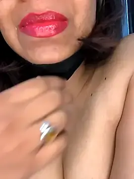 Live Porn with Malika_Secrets - Stripchat