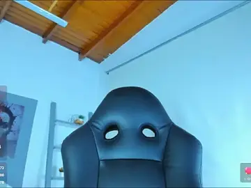 Best Webcam with AlessiaMarcu- - Stripchat