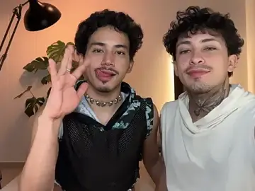 Watch Live Sex Cams with Noah_and_Steven - Stripchat