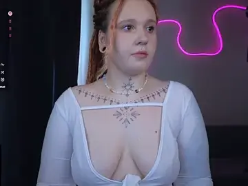 Live Sex Cam with The_Full_Red_Moon - Stripchat
