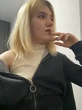Live Porn with Cherry___Blossom - Stripchat