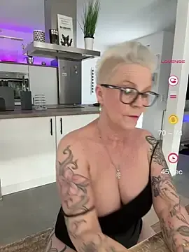 Live Sex Cam with German_Milf - Stripchat