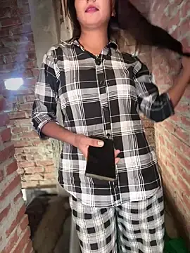 Best Webcam with 4U143 - Stripchat