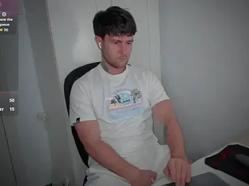 Adult Webcam with HonestAndrew - Stripchat