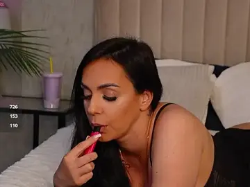 Watch Live Sex Cams with Jennifer_Hills - Stripchat