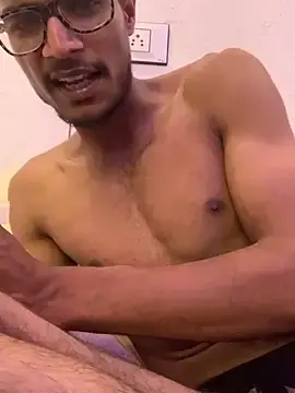 Live Porn with kaushikhotty - Stripchat