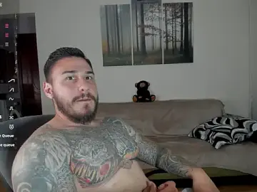 Live Sex Cam with Gymdominus - Stripchat