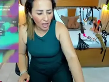 Sex Cam with luciana_ballesteros_ - Stripchat