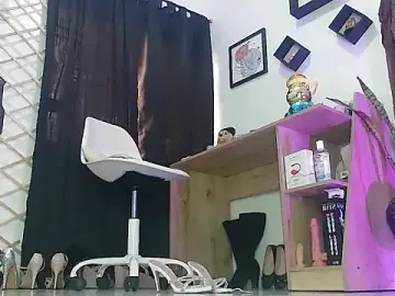 Sex Cam with myla_sarah - Stripchat