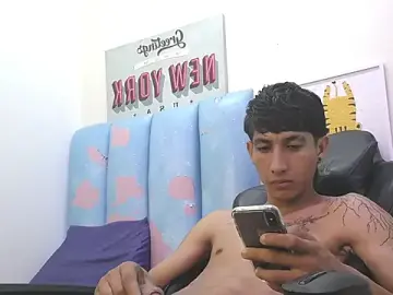 Best live sex cam show with liam_play - Stripchat
