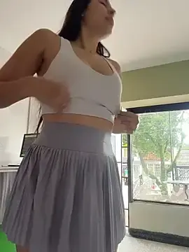 Live Sex with LittleDoll___ - Stripchat