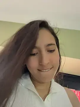 Live Porn with LittleDoll___ - Stripchat