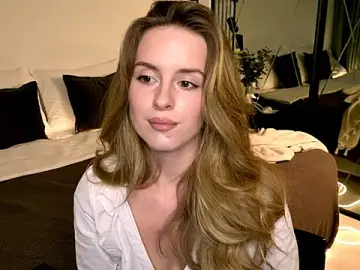 Best Webcam with RozzitaBedberry - Stripchat
