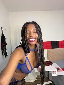 Watch Live Sex Cams with ShantelSexyYoungMilfie - Stripchat