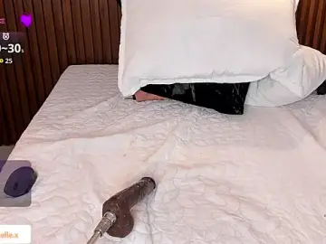 Live Sex Cam with _mishelle - Stripchat