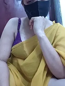 Best Webcam with Saanvi-Sen - Stripchat