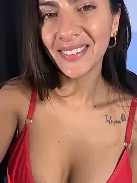 Sex Cam with chicachocolate01 - Stripchat