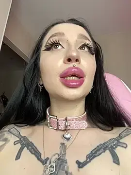 Adult Video Chat with Molly__Moon - Stripchat