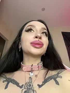 Live Sex Cam with Molly__Moon - Stripchat