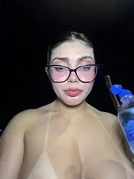 Adult Webcams with zui_lu - Stripchat