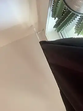 Adult Video Chat with Melissaa00 - Stripchat