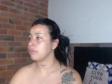 Adult Webcams with salome__hills1 - Stripchat