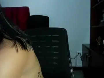 Live Sex Cam with Amelie_Blake - Stripchat