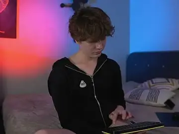 Live Sex Cam with Mark_Ian_ - Stripchat