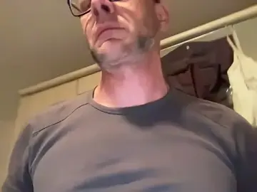 Live Porn with o_florian_o1 - Stripchat