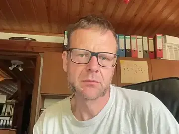 Free Porn Cam with o_florian_o1 - Stripchat