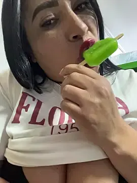 Adult Webcam with Miia_Jazmin - Stripchat